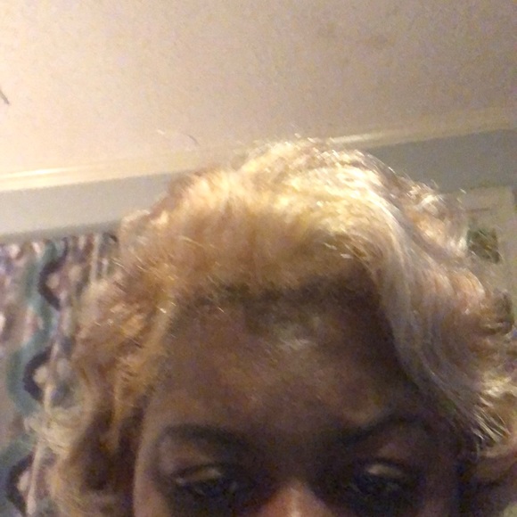 Meet your Posher, Quelissa - Picture 1 of 1